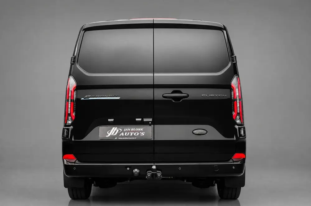 Ford Transit 340 L2H1 Limited 71kWh 218PK uit 2026, foto 10