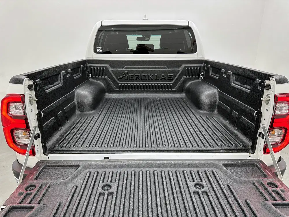 Toyota Hilux 2.8 D-4D Double Cab Professional 204pk Led uit 2023, foto 19