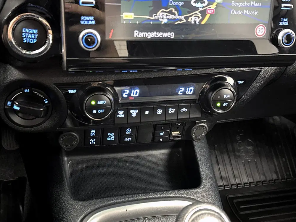 Toyota Hilux 2.8 D-4D Double Cab Professional 204pk Led uit 2023, foto 10