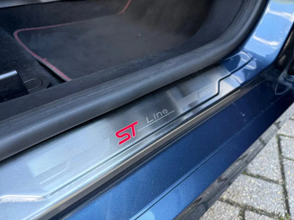 Ford Fiesta 1.0 EcoBoost ST-Line uit 2019, foto 6