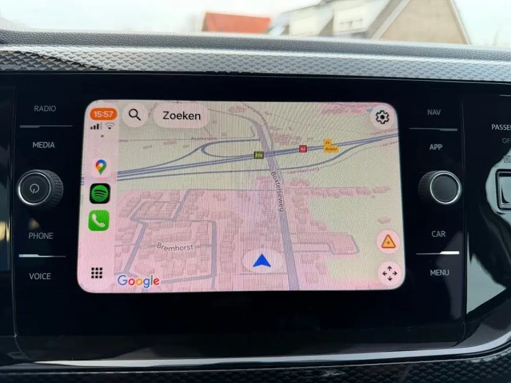 Volkswagen POLO 1.0TSI 95pk Navi Carplay Led 5-Deurs Airco b uit 2022, foto 16