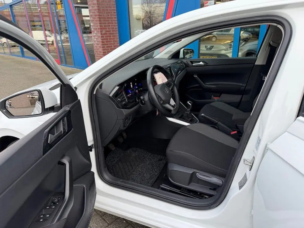 Volkswagen POLO 1.0TSI 95pk Navi Carplay Led 5-Deurs Airco b uit 2022, foto 7