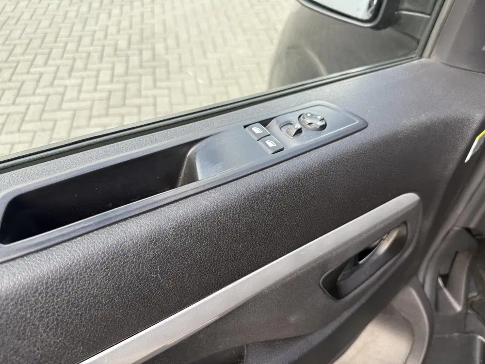 Opel Vivaro 2.0 BlueHDi 180 Automaat L3 Camera Clima P uit 2023, foto 16
