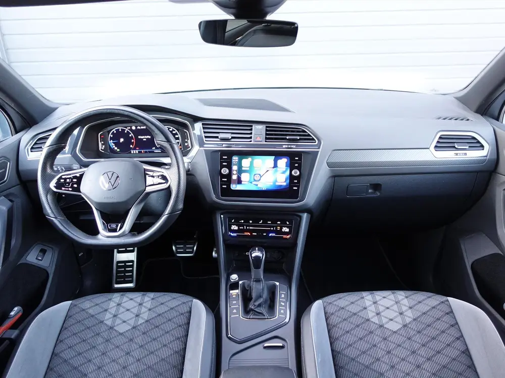 Volkswagen Tiguan 1.5 TSI DSG R-Line Black Style RIJKLAAR/TR uit 2021, foto 13