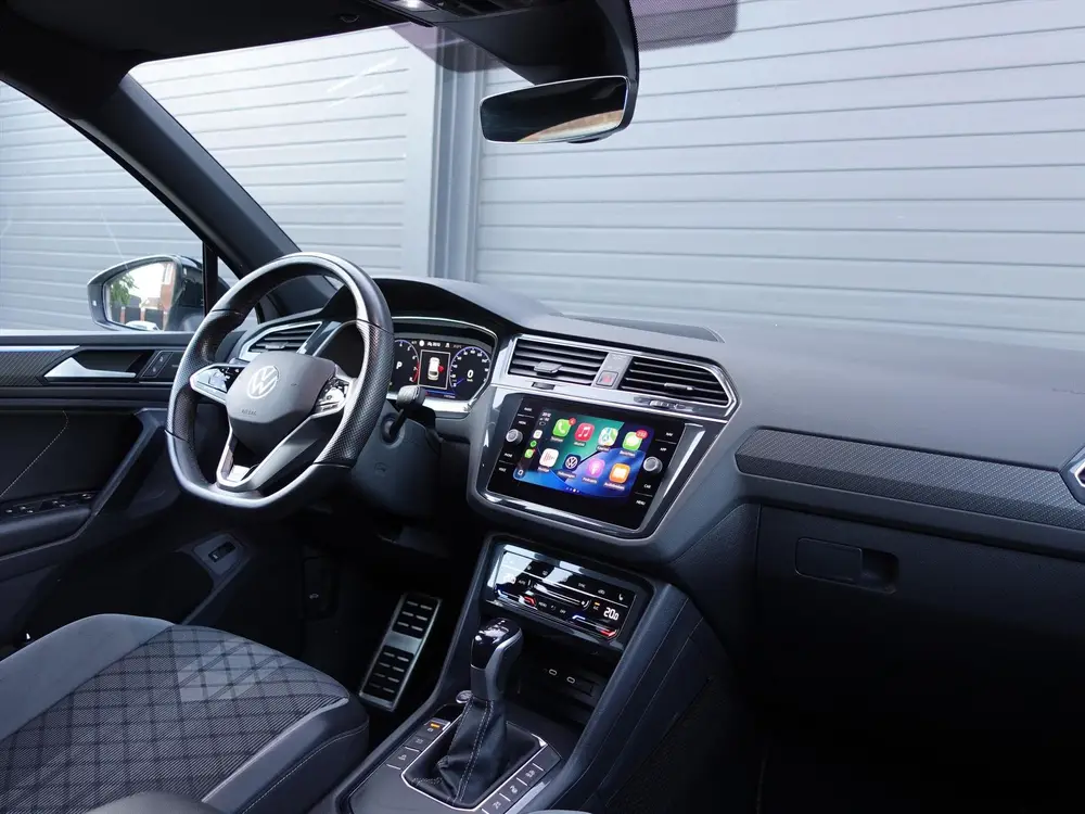 Volkswagen Tiguan 1.5 TSI DSG R-Line Black Style RIJKLAAR/TR uit 2021, foto 14