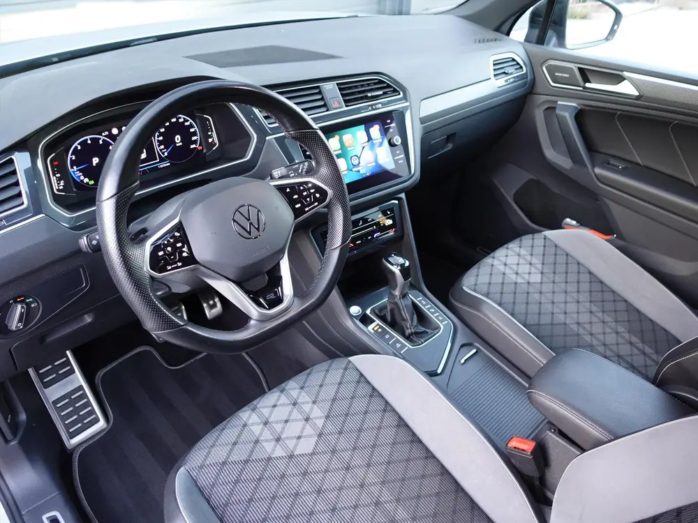 Volkswagen Tiguan 1.5 TSI DSG R-Line Black Style RIJKLAAR/TR uit 2021, foto 15
