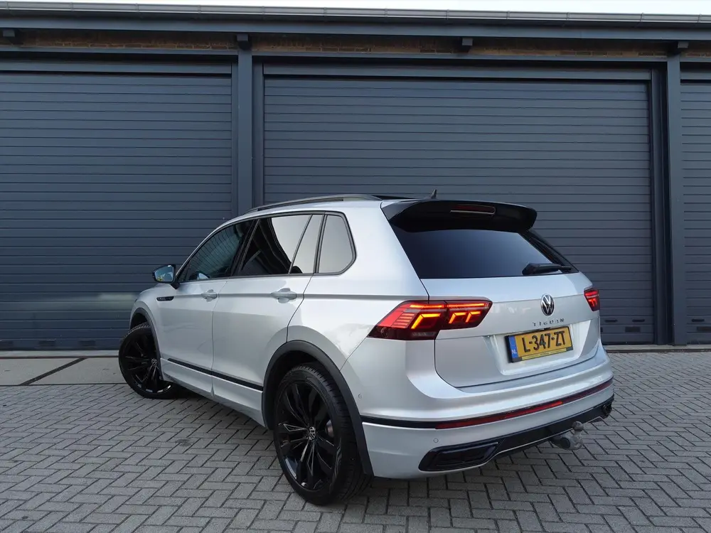 Volkswagen Tiguan 1.5 TSI DSG R-Line Black Style RIJKLAAR/TR uit 2021, foto 5