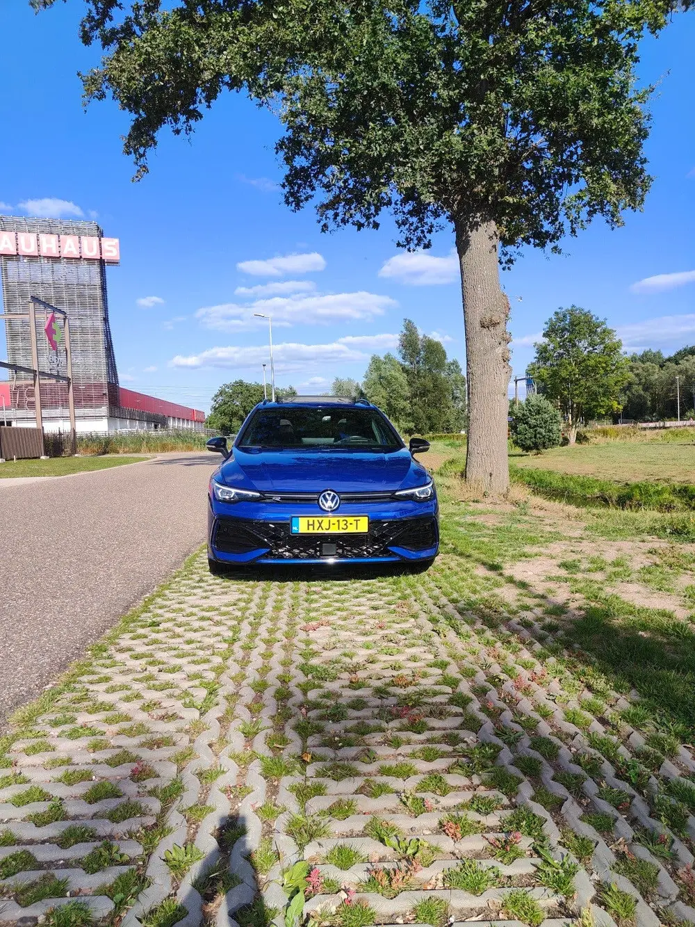Volkswagen Golf 8.5 variant 1.5e TSI black Line/R-line . uit 2024, foto 2