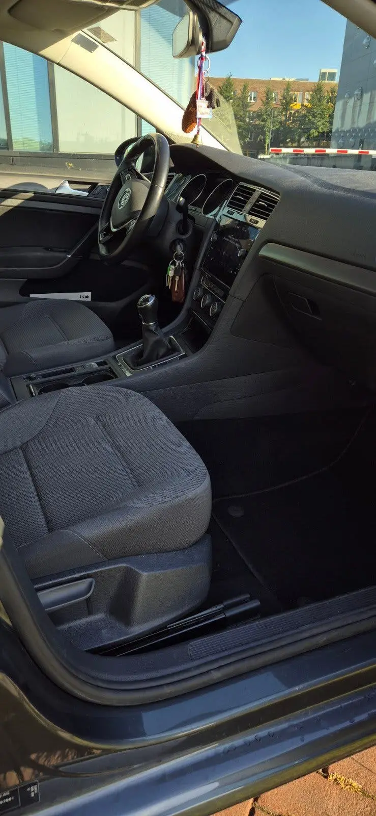 Volkswagen Golf VII Golf 1.0 TSI 115pk 5D 2019 Grijs uit 2019, foto 18