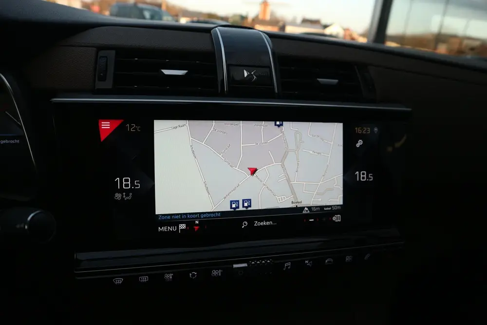 DS Automobiles 7 Crossback DS 7 Crossback 1.6 PureTech Business AUTOMAAT NAVI CLIMA CRU uit 2019, foto 17