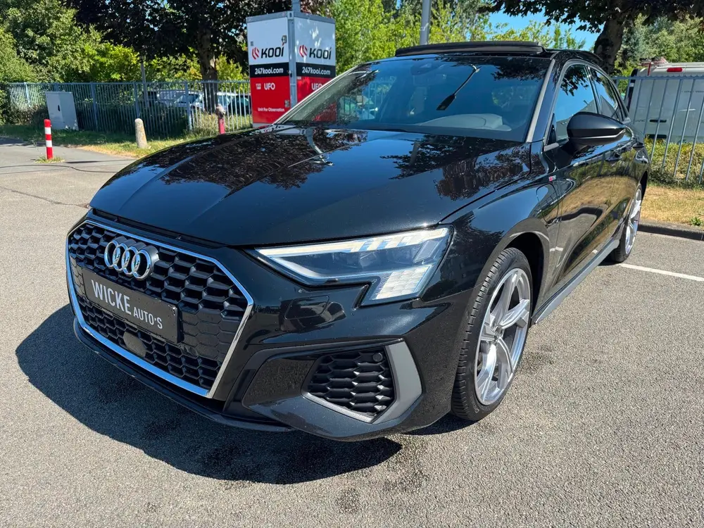 Audi A3 40 TFSI e 3X S Line Pano Leder Massage Ele uit 2021, foto 2
