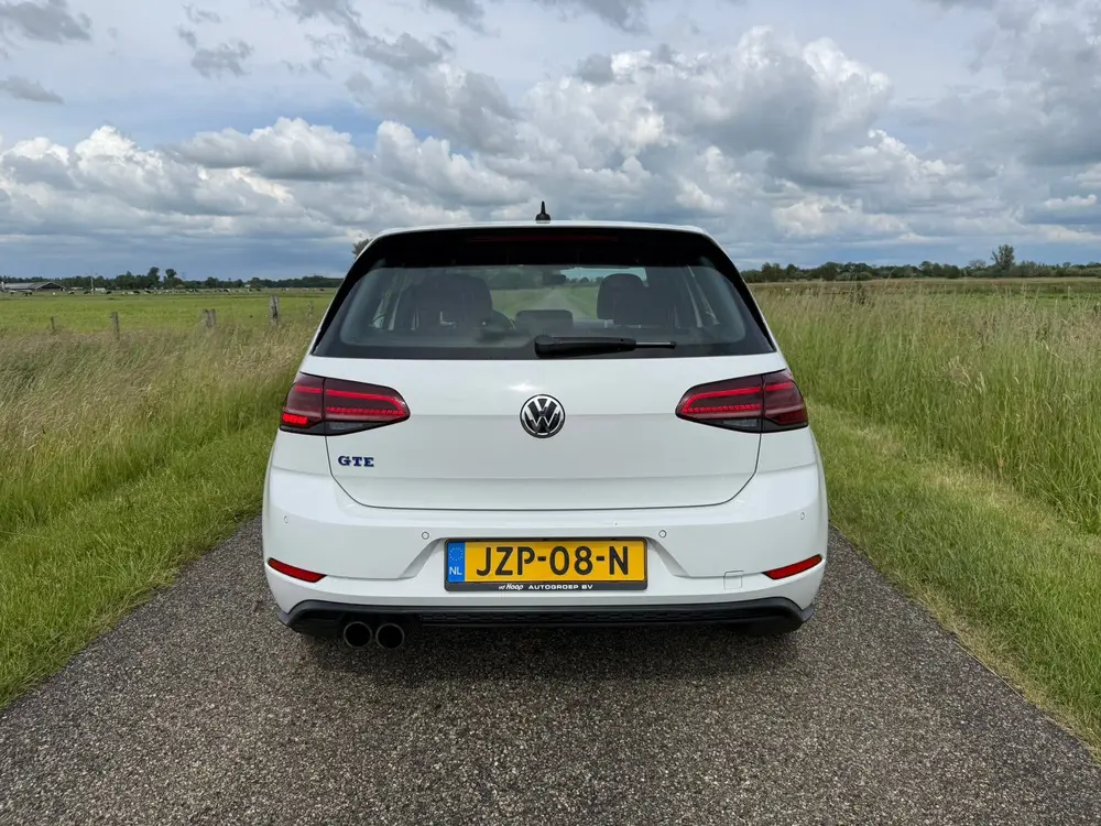 Volkswagen Golf VII Golf 1.4 GTE 204pk 2019  | LEDER ALCANTARA uit 2019, foto 4