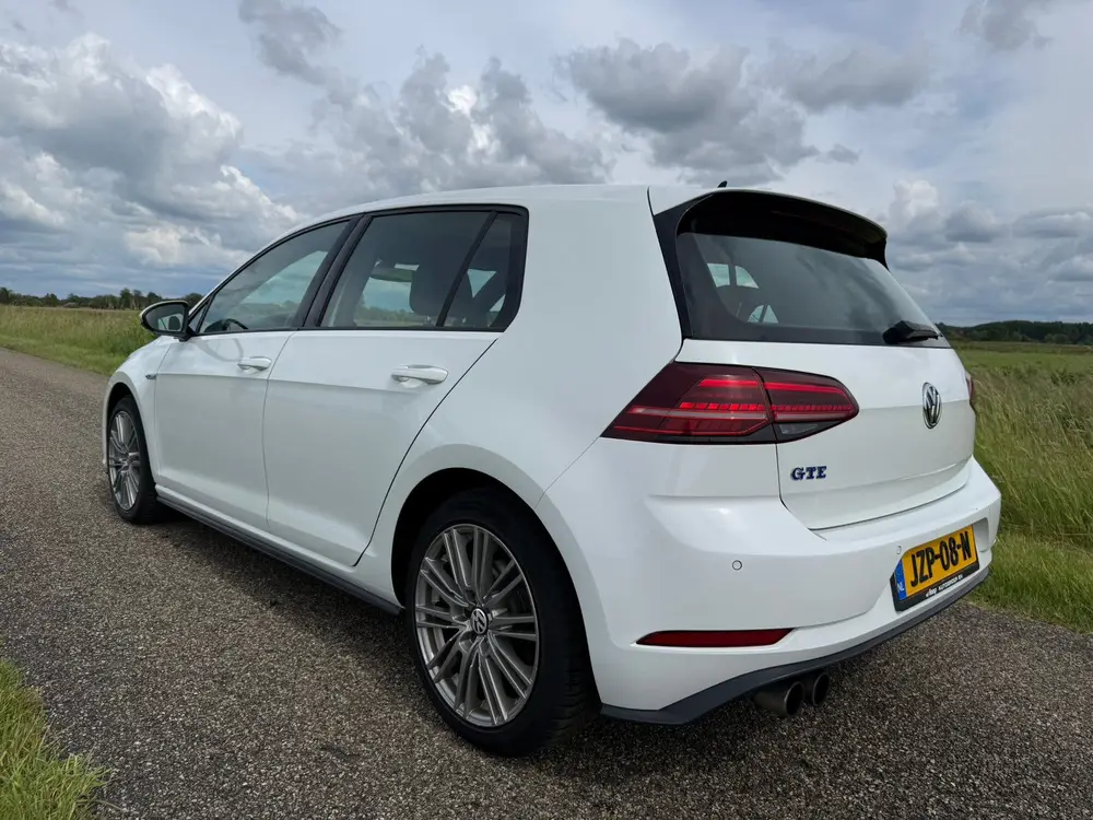 Volkswagen Golf VII Golf 1.4 GTE 204pk 2019  | LEDER ALCANTARA uit 2019, foto 5