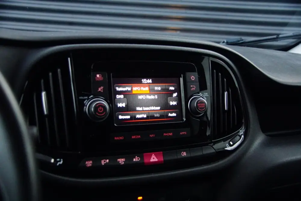 Fiat Doblo Doblò Cargo 1.6 MJ L1H1 uit 2019, foto 10