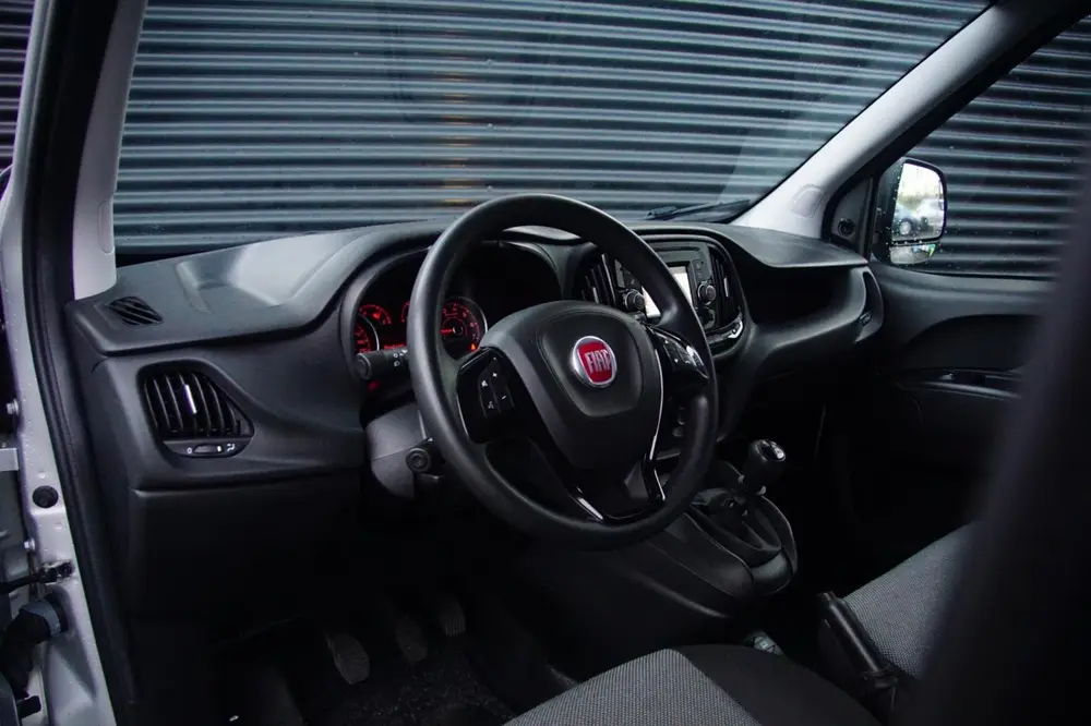 Fiat Doblo Doblò Cargo 1.6 MJ L1H1 uit 2019, foto 3