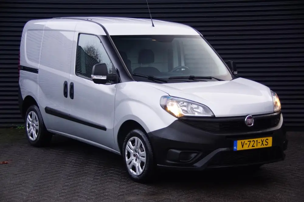Fiat Doblo Doblò Cargo 1.6 MJ L1H1 uit 2019, foto 7