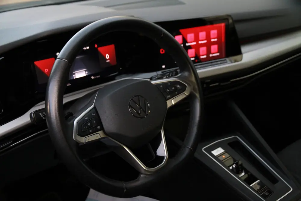 Volkswagen Golf 1.0 eTSI Life Business (bj 2023, automaat) uit 2023, foto 10