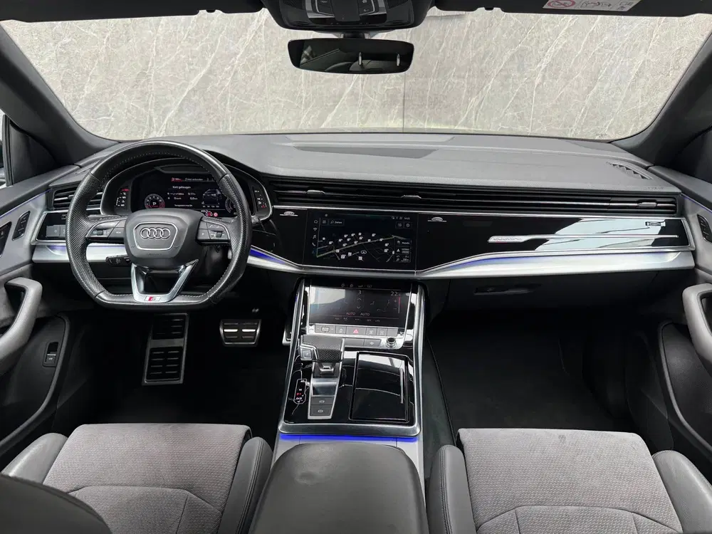Audi Q8 55 TFSI quattro S-Line uit 2019, foto 13