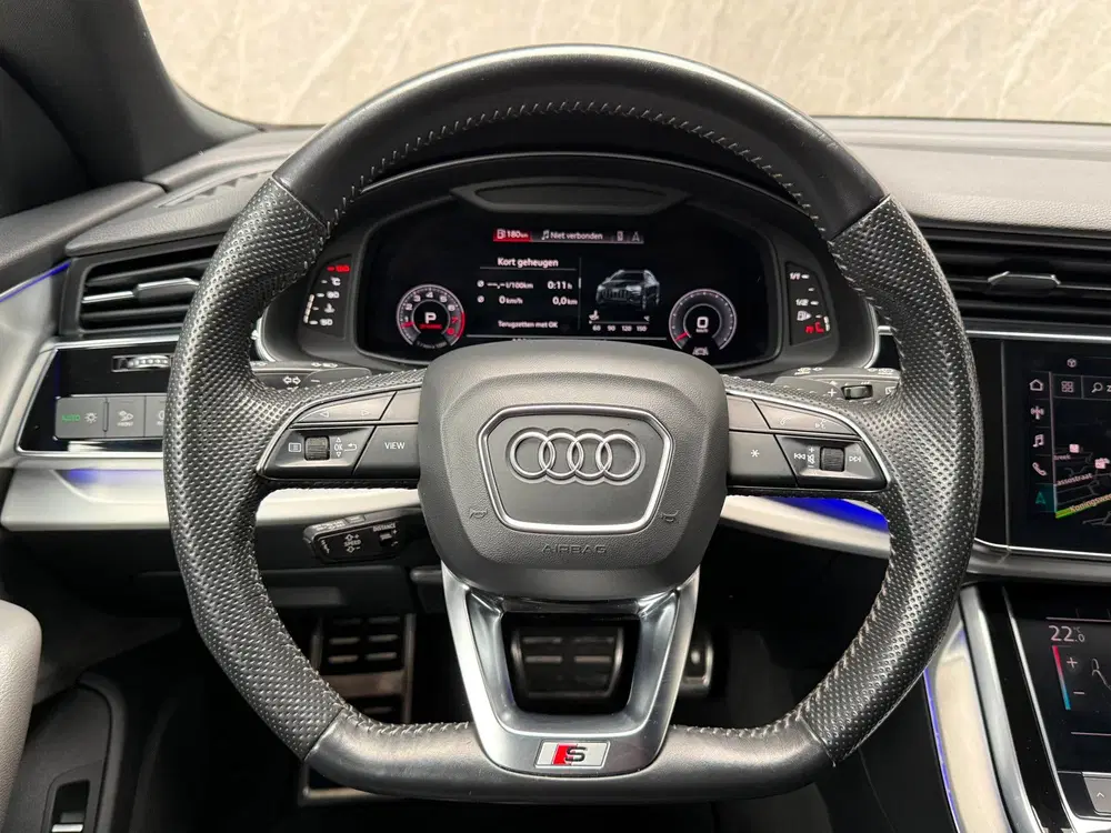 Audi Q8 55 TFSI quattro S-Line uit 2019, foto 15