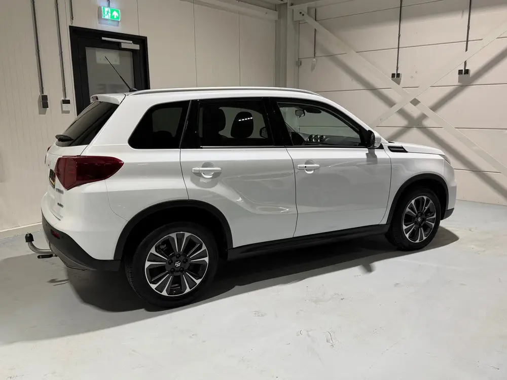 Suzuki Vitara 1.4 Boosterjet AllGrip Stijl uit 2019, foto 6