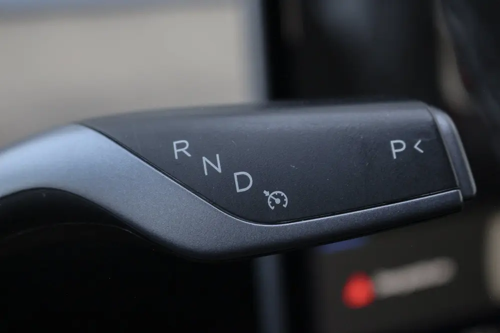 Tesla Model Y Long Range AWD 75 kWh uit 2021, foto 15