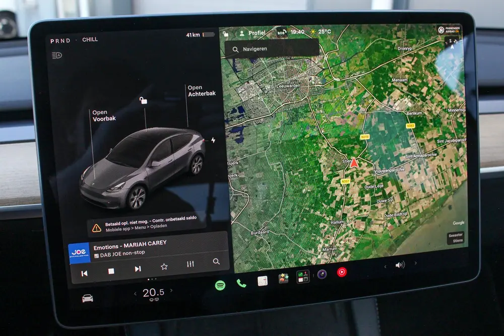 Tesla Model Y Long Range AWD 75 kWh uit 2021, foto 16
