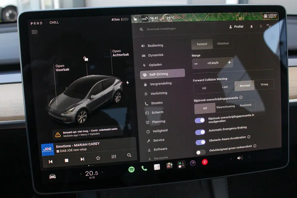 Tesla Model Y Long Range AWD 75 kWh uit 2021, foto 18