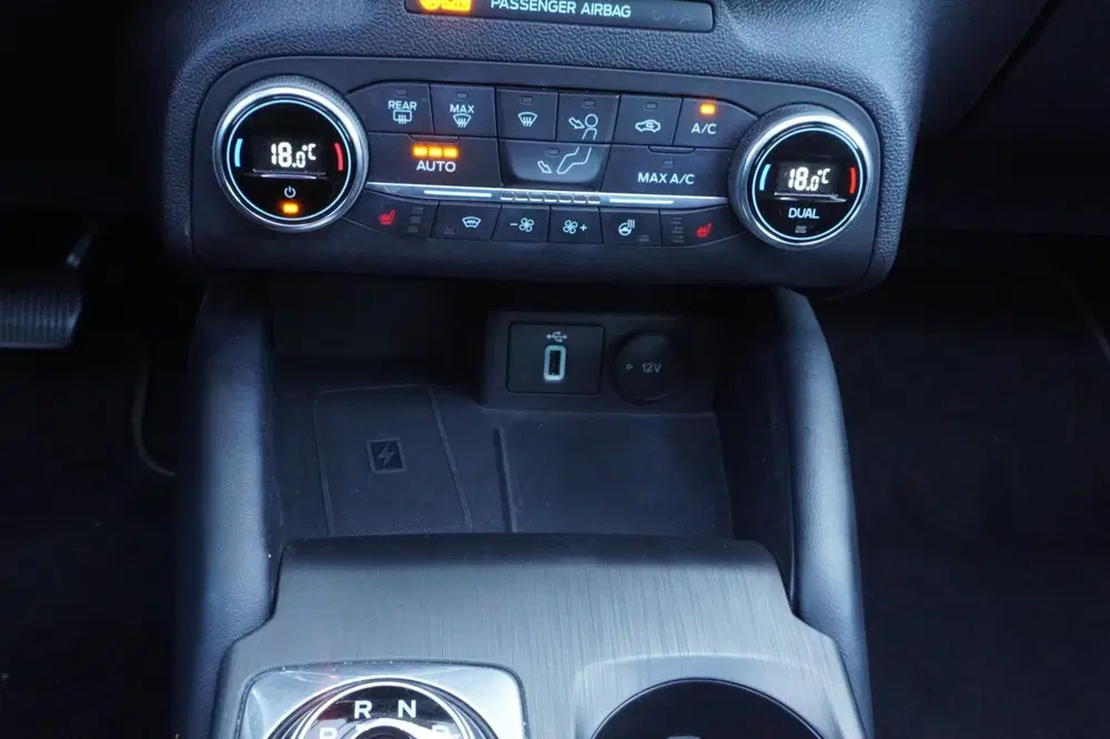 Ford Focus 1.5 EcoBoost 150PK Vignale+Led+Volleder+Na uit 2019, foto 14