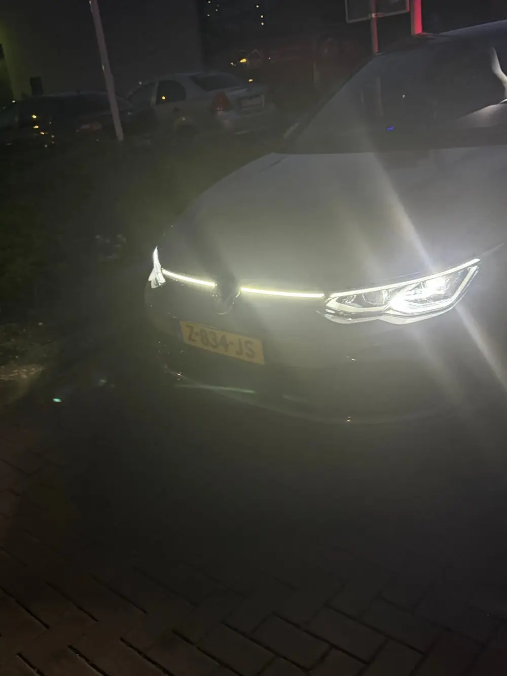 Volkswagen Golf 1.5 Etsi Pano 3x R line 2023 Nardo Grey uit 2023, foto 8