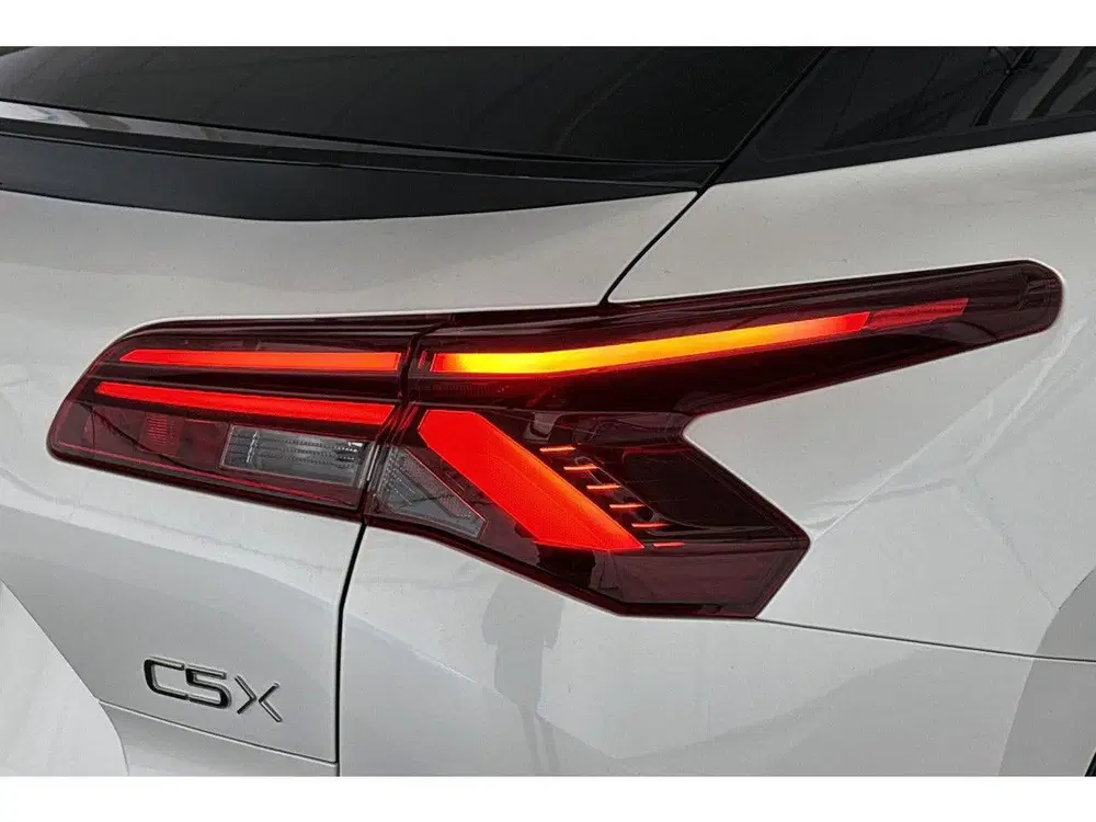 Citroën C5 X 1.2 PureTech Plus Automaat Leder Voorruitv uit 2024, foto 19