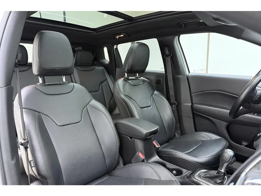 Jeep Compass 4xe 240 Plug-in Hybrid Electric S | Navigatie | uit 2021, foto 13