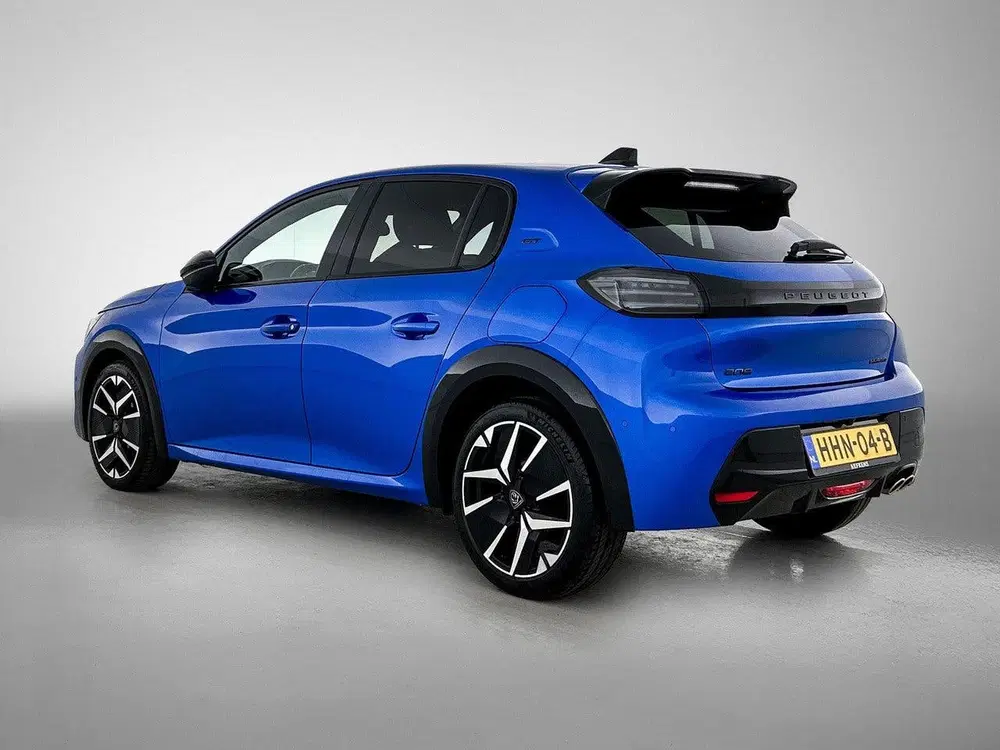 Peugeot 208 1.2 Hybrid 145pk GT Automaat uit 2025, foto 6