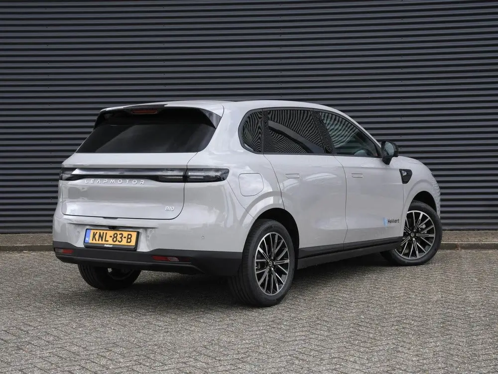 Leapmotor B10 Design Hybrid EV 18.8kWh 218pk Automaat PA uit 2026, foto 5