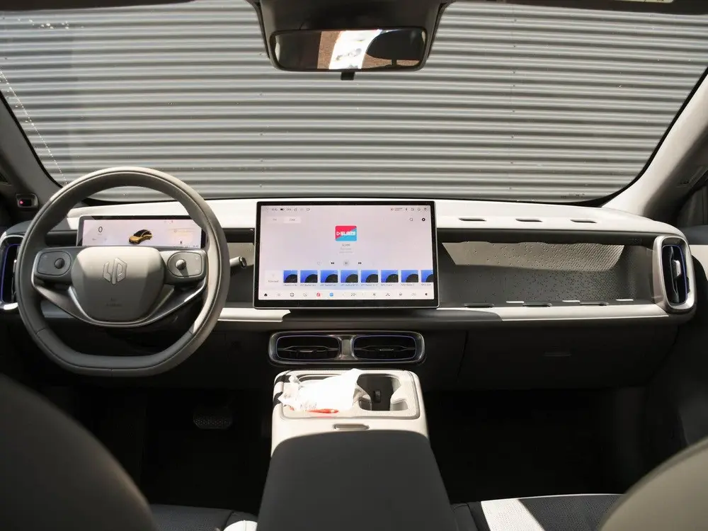 Leapmotor B05 ProMax Design 67.1kWh 218pk Automaat PANO-DAK uit 2026, foto 18
