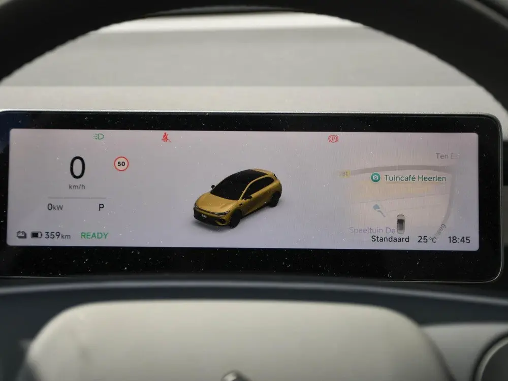 Leapmotor B05 ProMax Design 67.1kWh 218pk Automaat PANO-DAK uit 2026, foto 20
