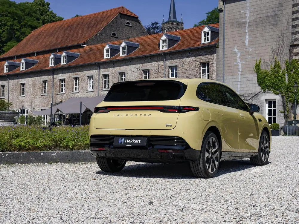Leapmotor B05 ProMax Design 67.1kWh 218pk Automaat PANO-DAK uit 2026, foto 3