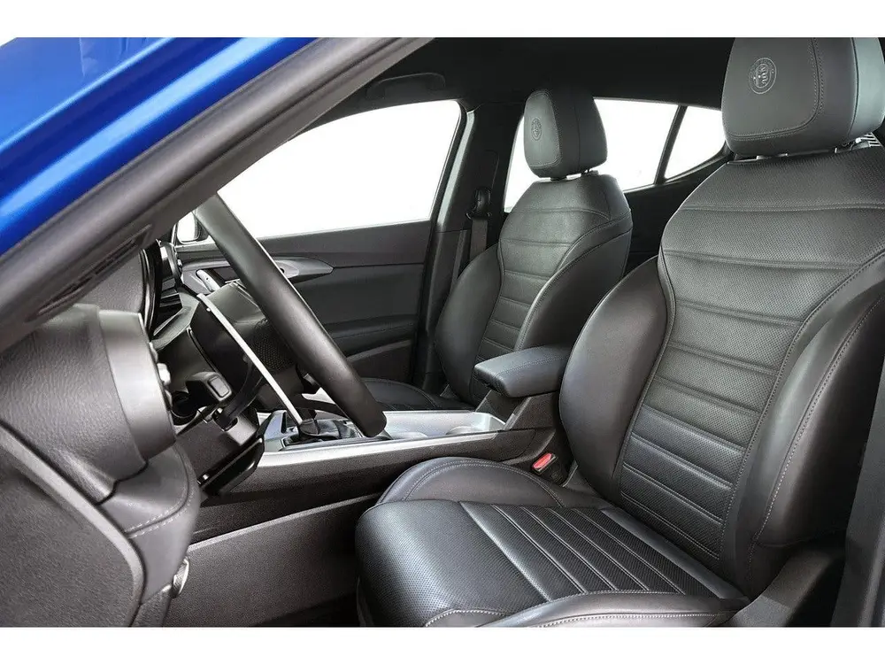Alfa Romeo Tonale 1.3T PHEV Veloce Leder Stoelventilatie Sto uit 2025, foto 6