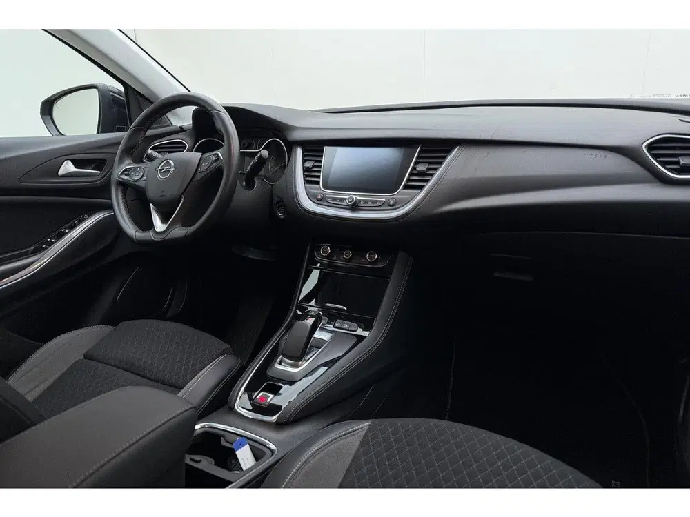 Opel Grandland X 1.6 Turbo Hybrid Innovation uit 2020, foto 17