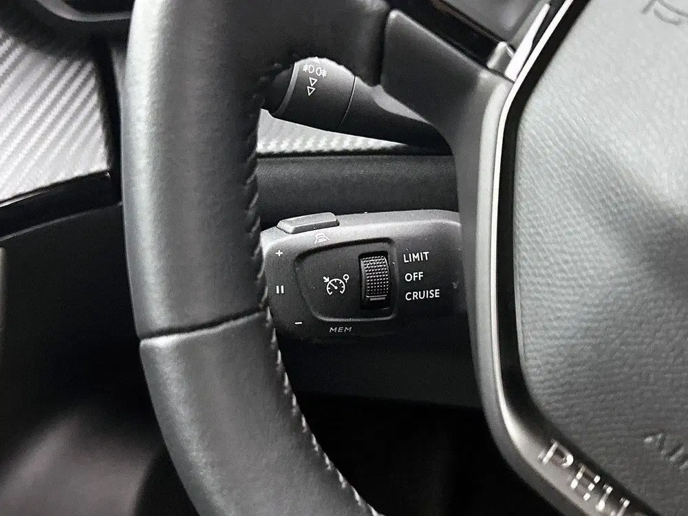 Peugeot 2008 EV Allure 50 kWh uit 2022, foto 18
