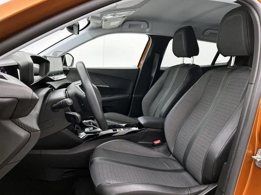 Peugeot 2008 EV Allure 50 kWh uit 2022, foto 9