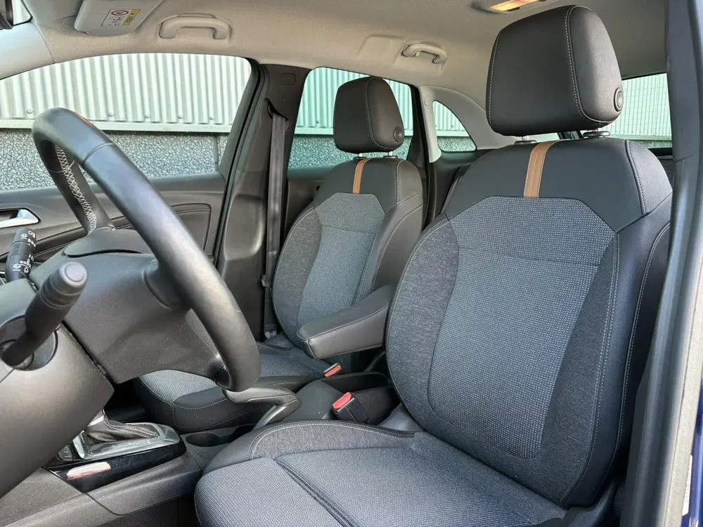 Opel Crossland 1.2 Turbo Elegance uit 2021, foto 10