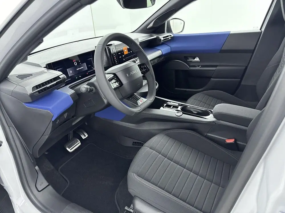 Lancia Ypsilon 1.2 Turbo Hybrid HF Line | HF Line | Apple Ca uit 2025, foto 10