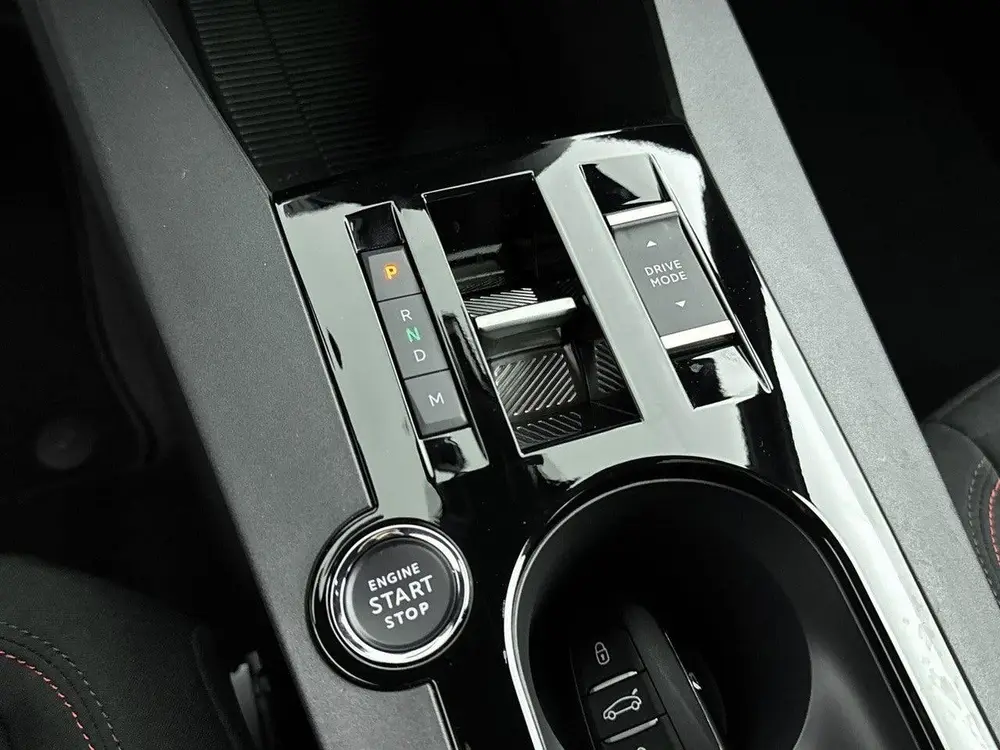 Lancia Ypsilon 1.2 Turbo Hybrid HF Line | HF Line | Apple Ca uit 2025, foto 20