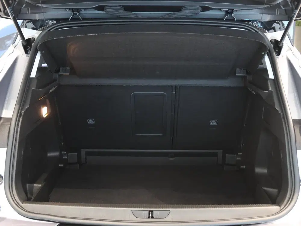 Opel Grandland SUV GS Line 130 pk Automaat uit 2024, foto 17