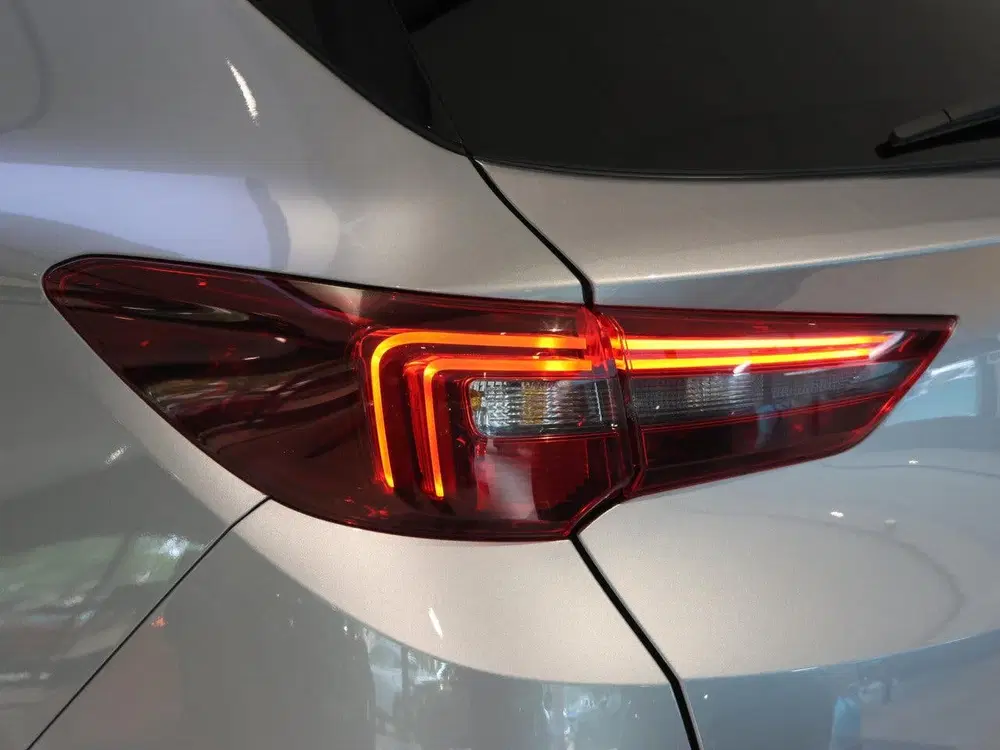 Opel Grandland SUV GS Line 130 pk Automaat uit 2024, foto 19