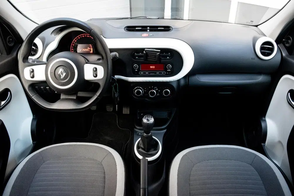 Renault Twingo 1.0 SCe Limited uit 2021, foto 3