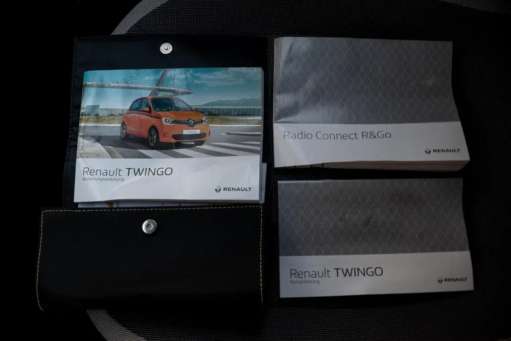 Renault Twingo 1.0 SCe Limited uit 2021, foto 8