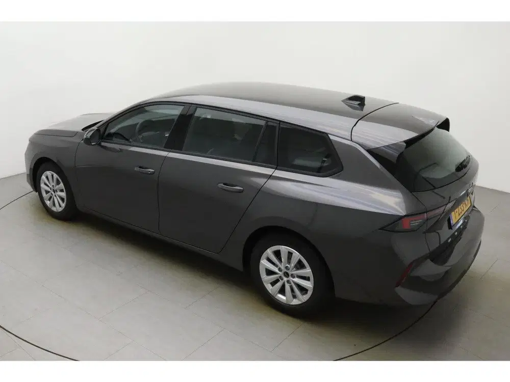Opel Astra Sports Tourer 1.2 Turbo 110pk Edition uit 2023, foto 4