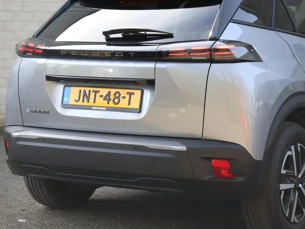 Peugeot 2008 EV Business 54 kWh uit 2025, foto 7