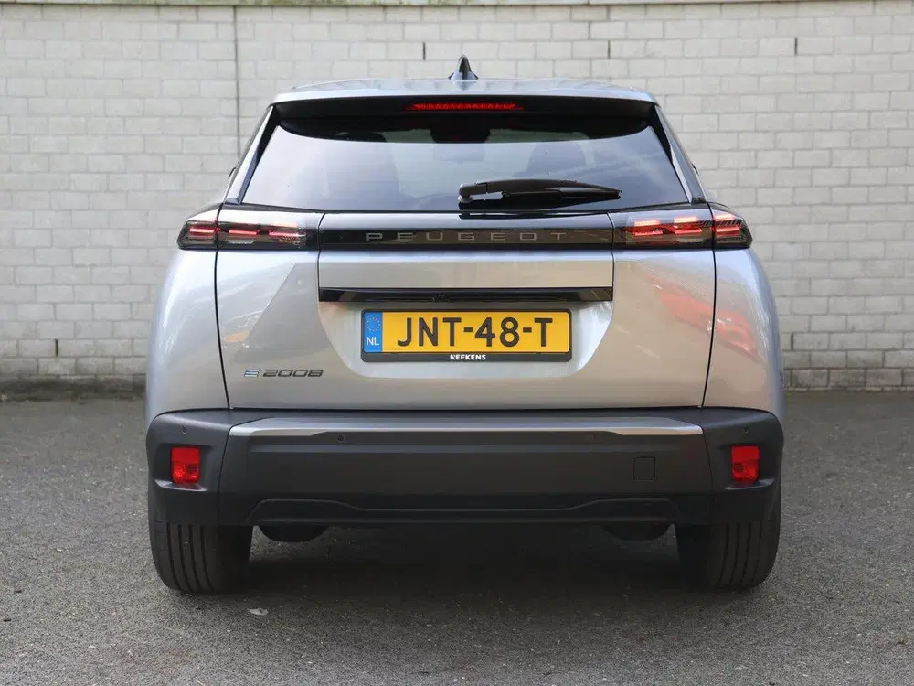 Peugeot 2008 EV Business 54 kWh uit 2025, foto 8